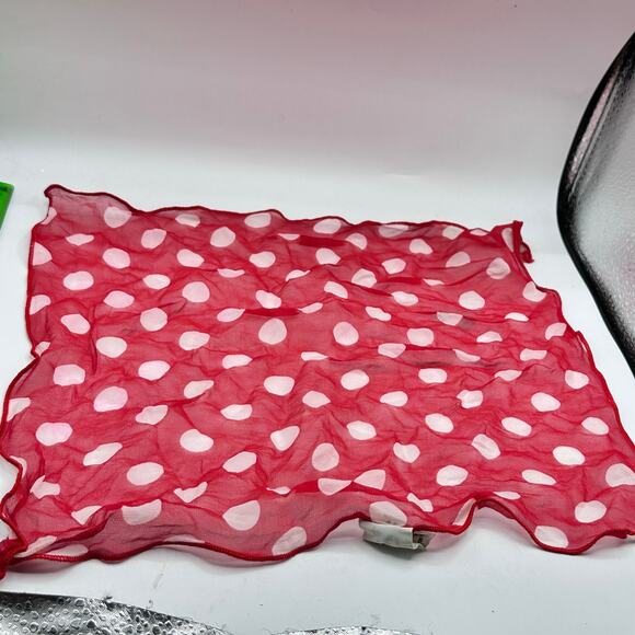 Vintage Accessory Street Oscar De Larenta 100% Silk Pocket Square - Picture 3 of 7